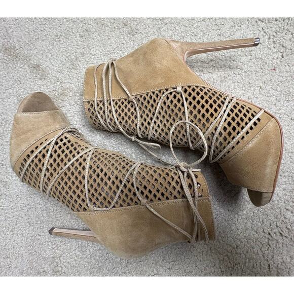 Steve Madden Size 11 Peep Toe Ankle Bootie High Heel Maddye Suede Lattice - Picture 8 of 9